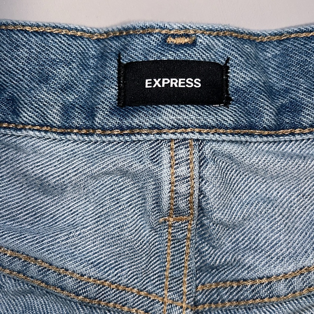 Express Jean Shorts - Picture 5 of 7
